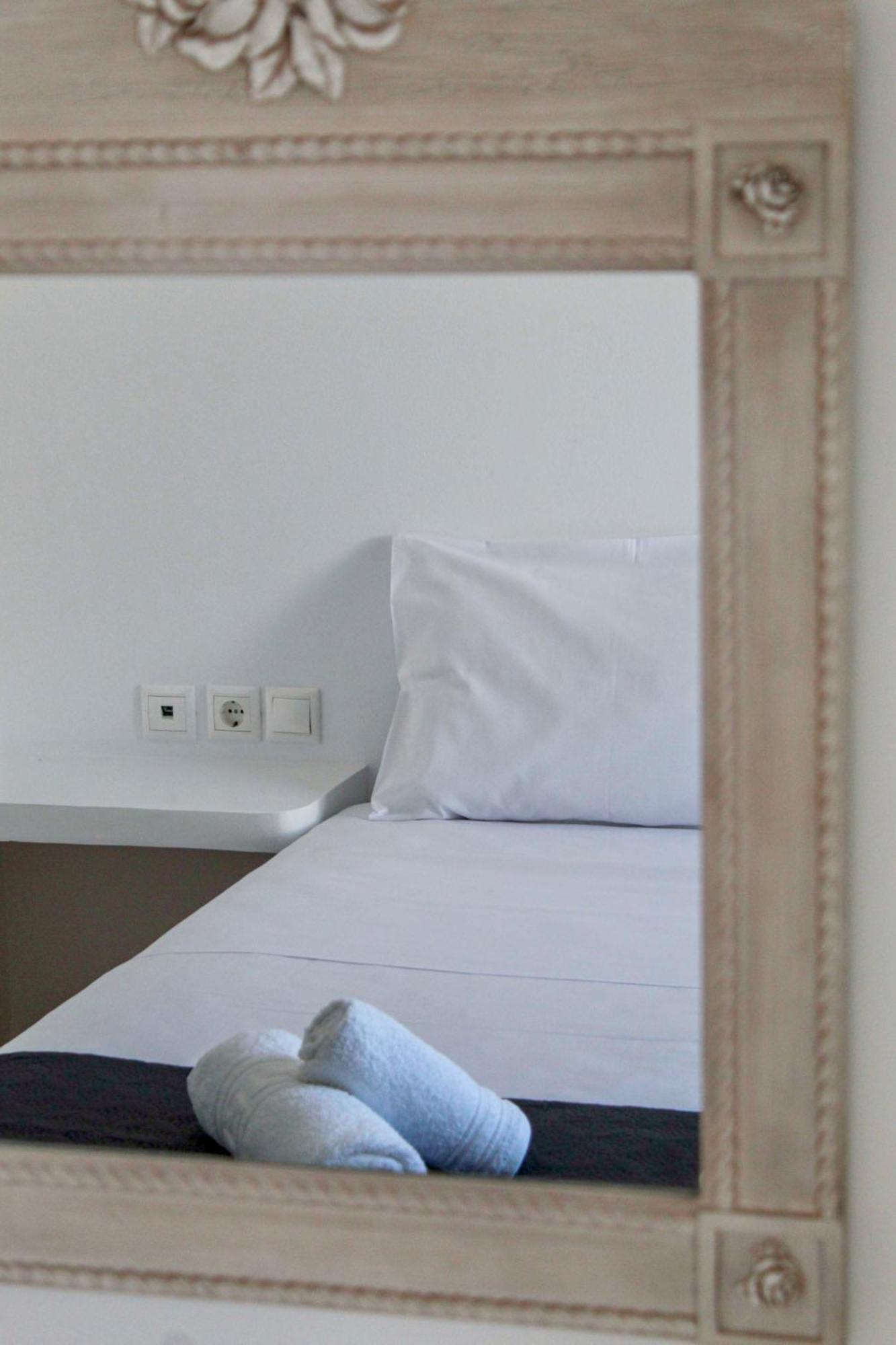 Aeolian Breeze Apartment Tinos Exterior photo